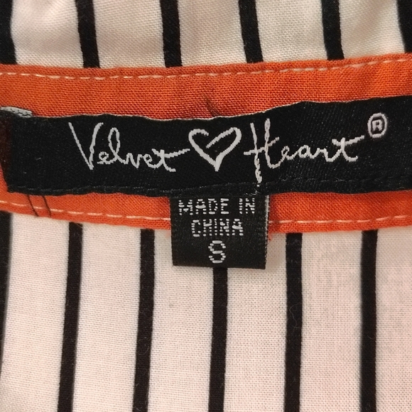 Velvet Heart Womens Small Lightweight Striped High Low Button Up - Picture 7 of 8